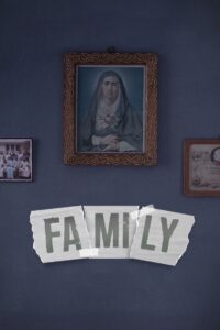Family (2024) Sinhala Subtitles | සිංහල උපසිරසි සමඟ